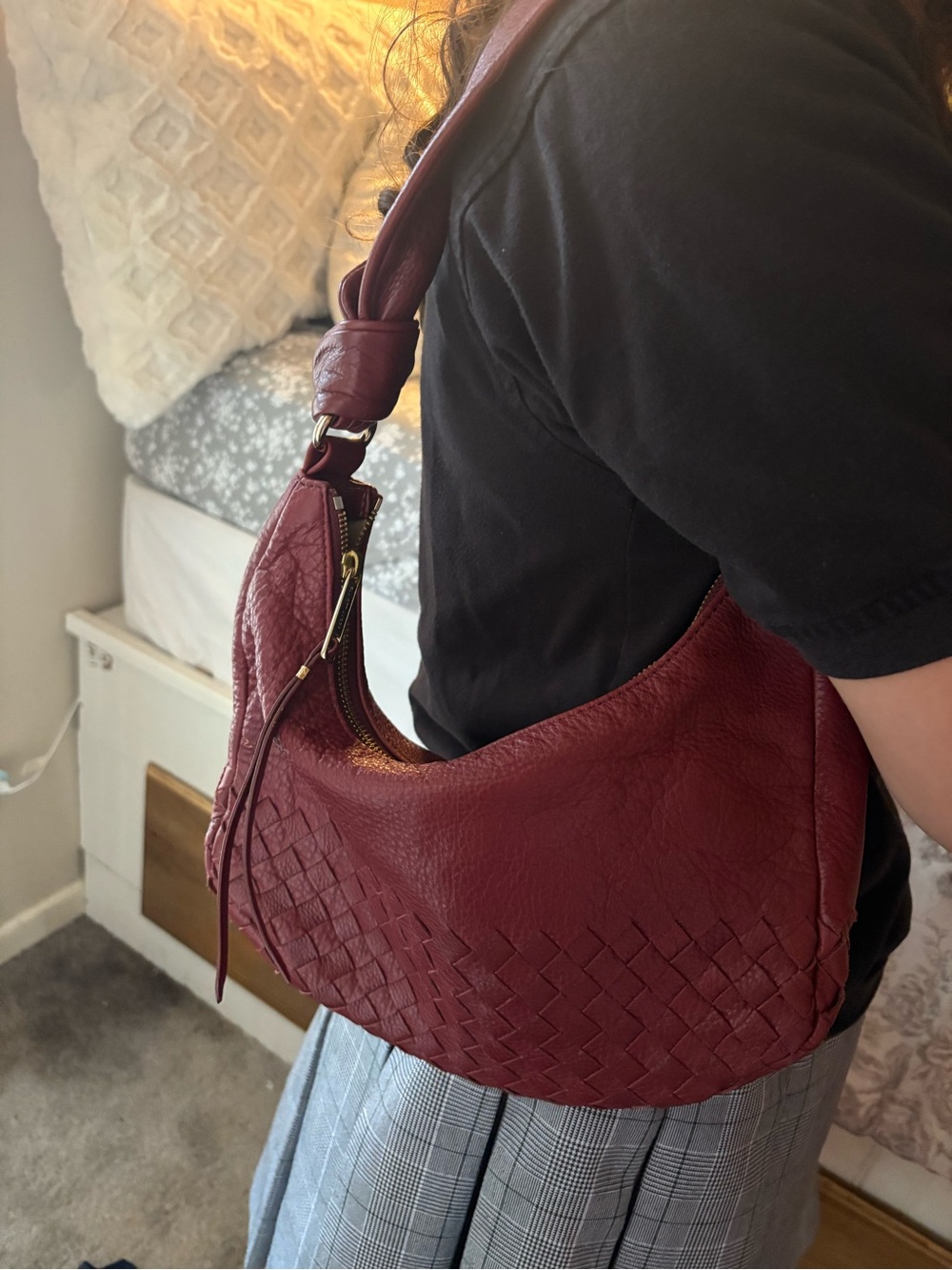 Elliot Luca Woven Leather Purse - Picture 8 of 9
